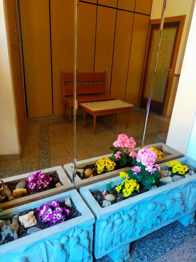 Apartamento En El Casco Antiguo De Ponferrada Bagian luar foto