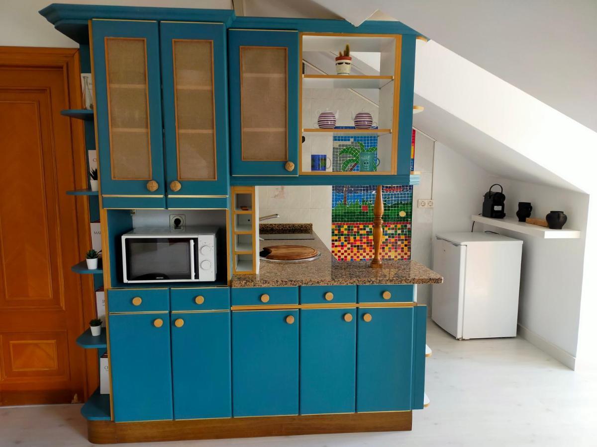 Apartamento En El Casco Antiguo De Ponferrada Bagian luar foto