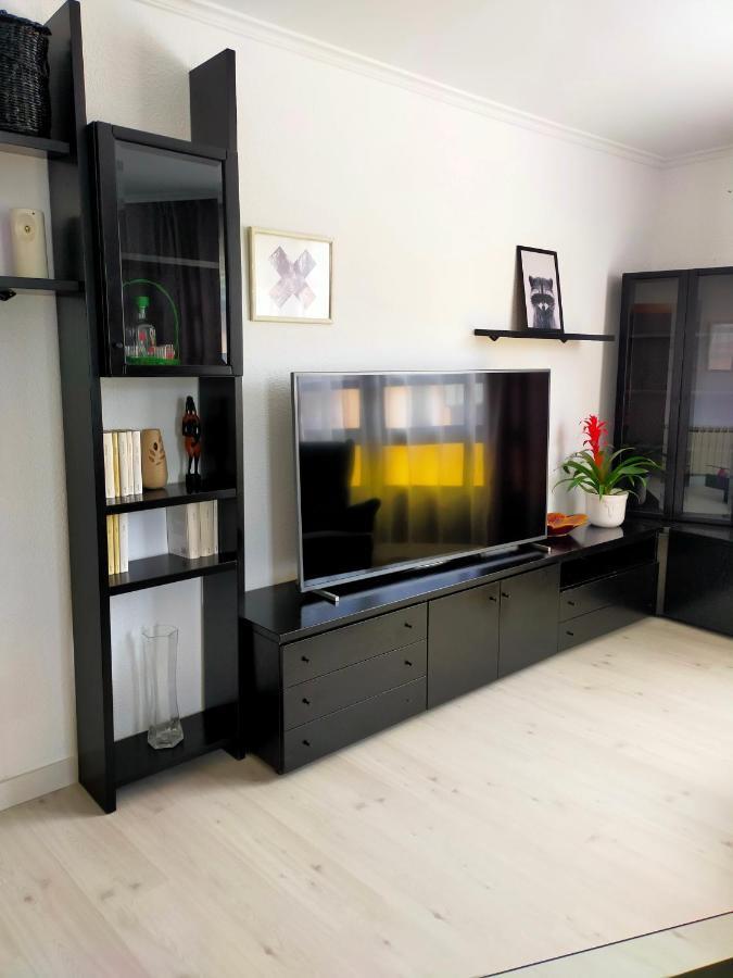 Apartamento En El Casco Antiguo De Ponferrada Bagian luar foto