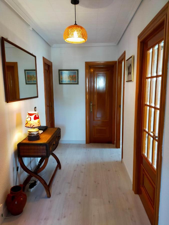 Apartamento En El Casco Antiguo De Ponferrada Bagian luar foto